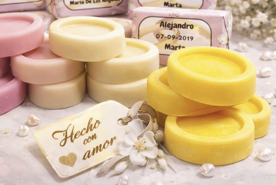 Jabones artesanales para bodas personalizados imagen 2